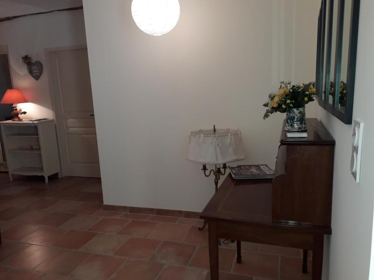 Bed and Breakfast La Fleur De Lys Roussayrolles Zewnętrze zdjęcie